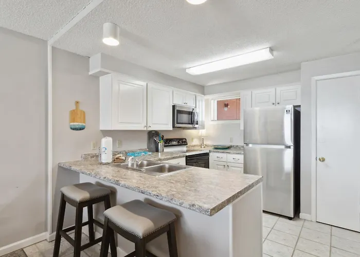 Buena Vista 403 Apartment